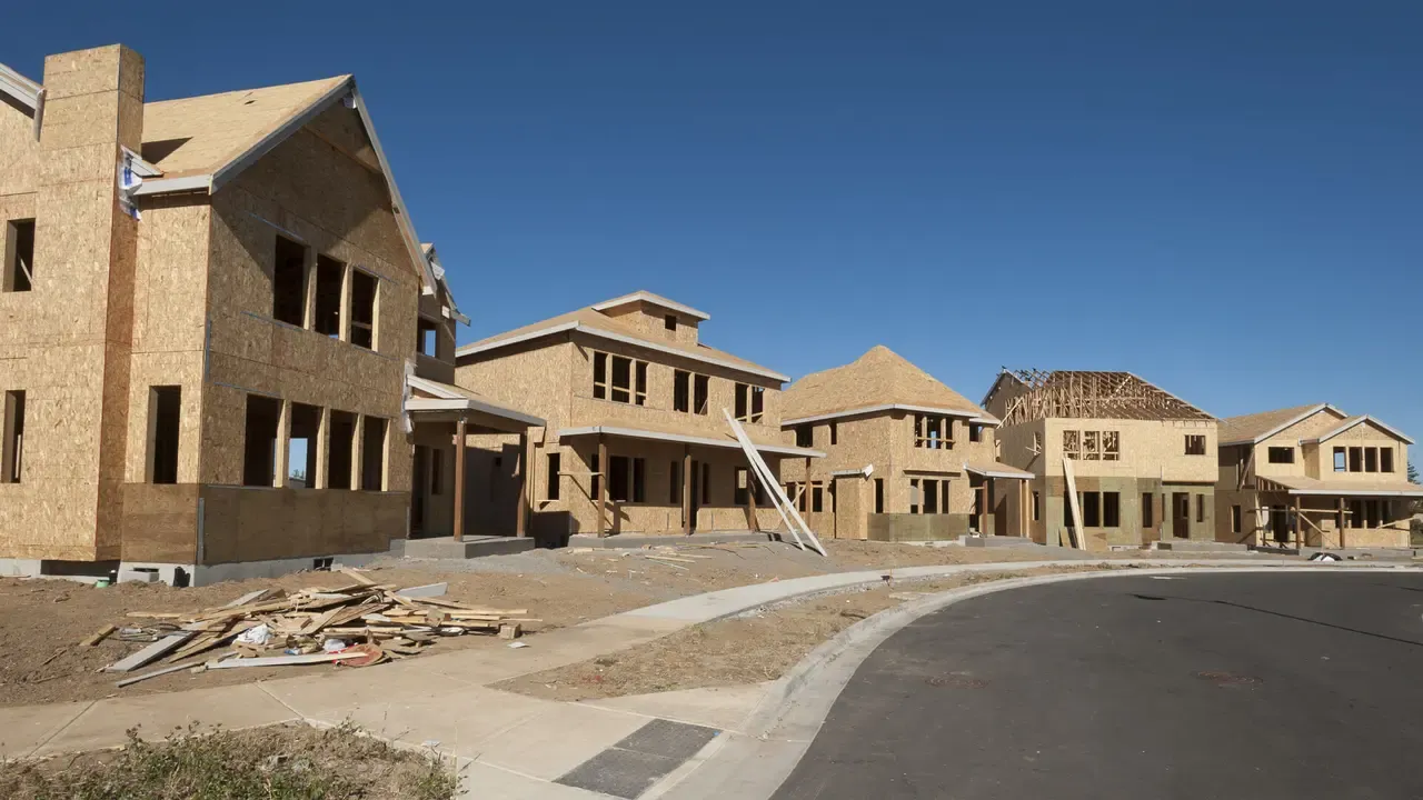 Emergency AC repair technician responding to Houston home